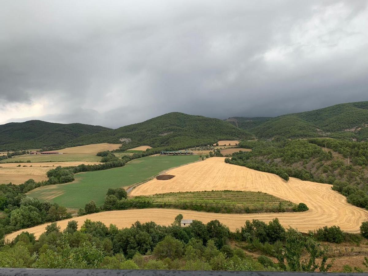 דירות El Pueyo de Araguás Preciosas Vistas A La Montana, Luminoso Y Acogedor מראה חיצוני תמונה