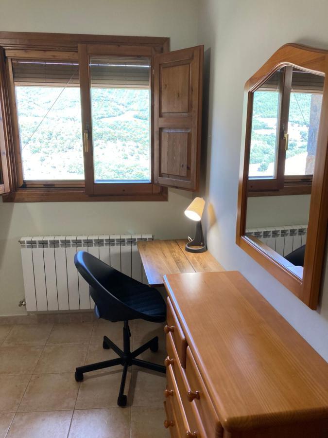 דירות El Pueyo de Araguás Preciosas Vistas A La Montana, Luminoso Y Acogedor מראה חיצוני תמונה
